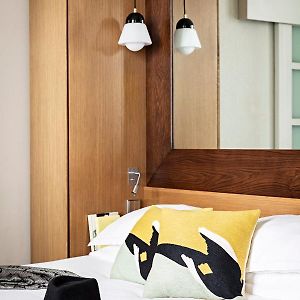 Habitación Estándar con Cama Queen